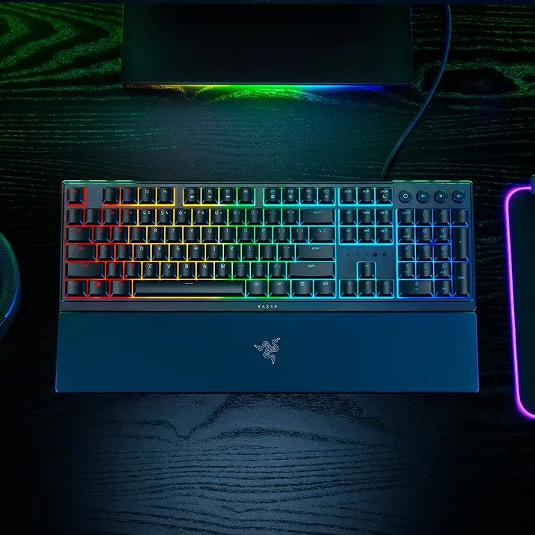 TECLADO GAMING RAZER ORNATA V3 - imagen 1